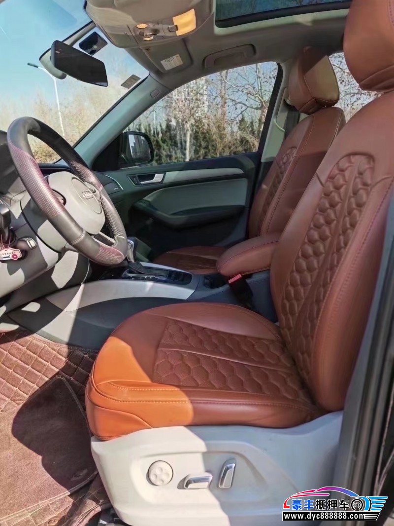 17年奥迪Q5轿车抵押车出售