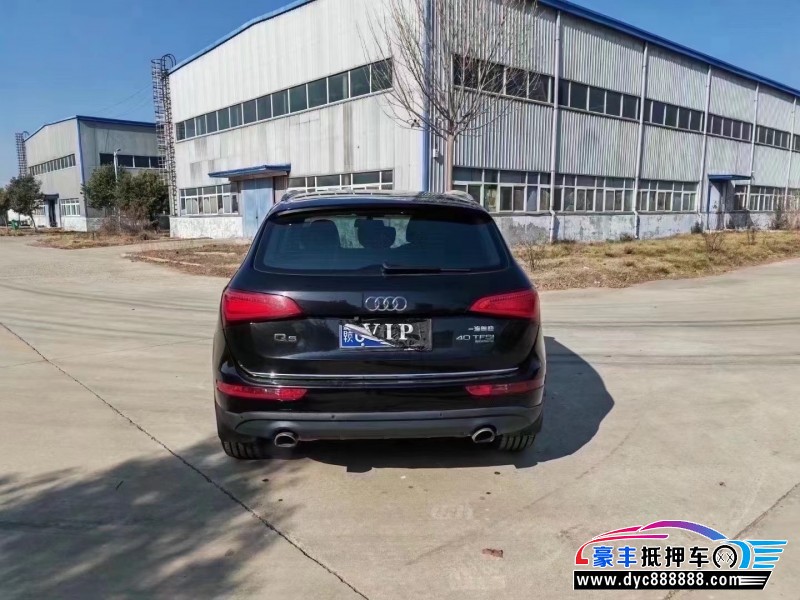 17年奥迪Q5轿车抵押车出售