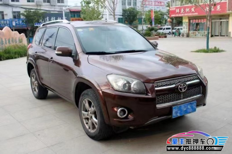 12年丰田RAV4轿车抵押车出售