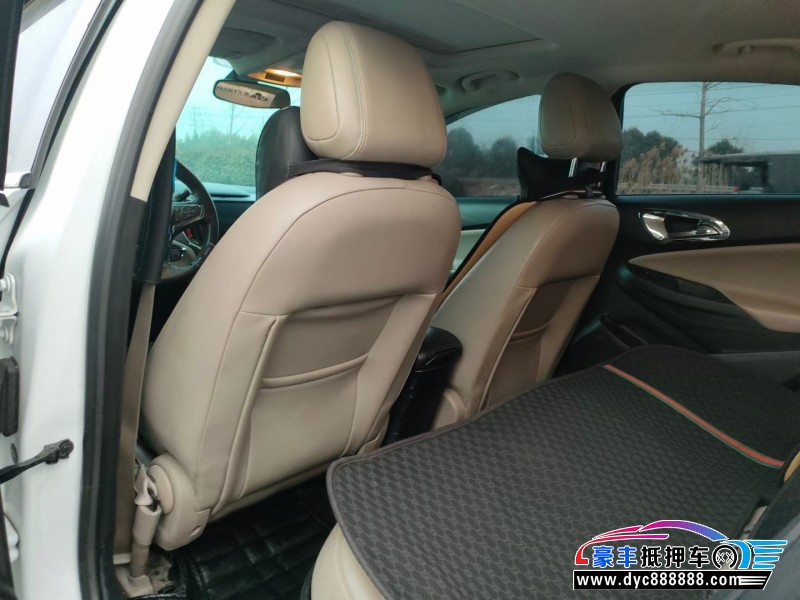 14年雪佛兰科鲁兹轿车抵押车出售