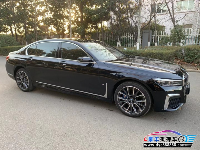20年宝马7系轿车抵押车出售
