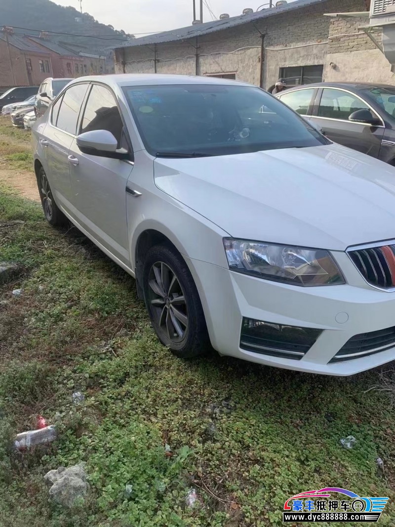 17年斯柯达速派轿车抵押车出售