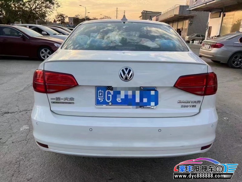 18年大众速腾轿车抵押车出售