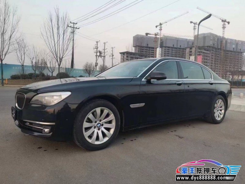 13年宝马7系轿车抵押车出售