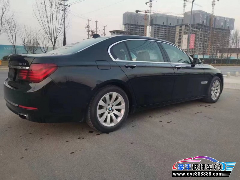 13年宝马7系轿车抵押车出售