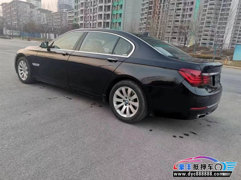 13年宝马7系轿车抵押车出售