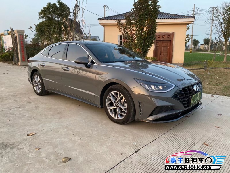 21年现代索纳塔轿车抵押车出售