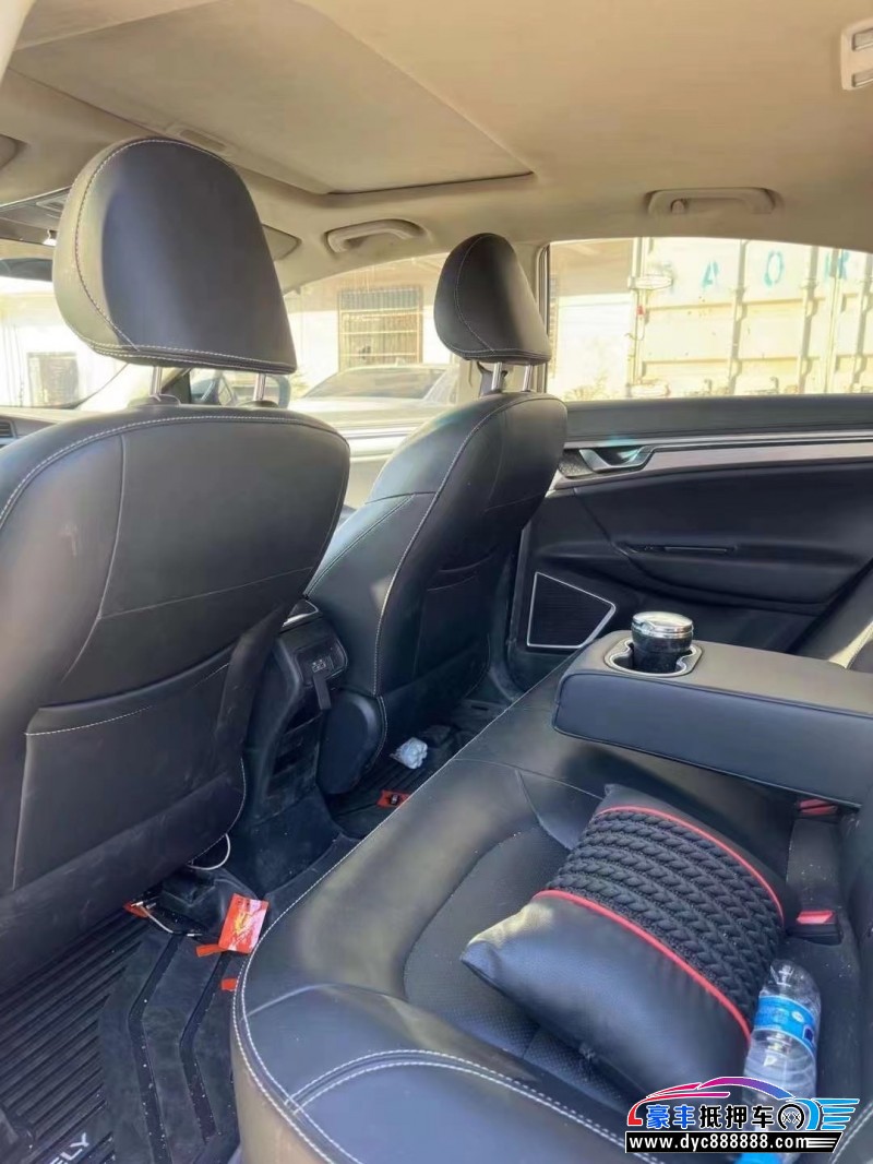 19年吉利帝豪轿车抵押车出售