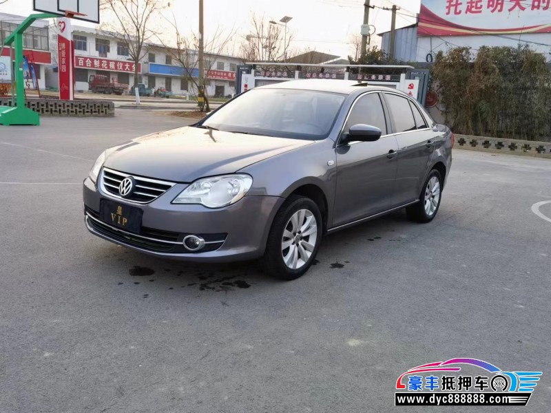 13年大众宝来轿车抵押车出售