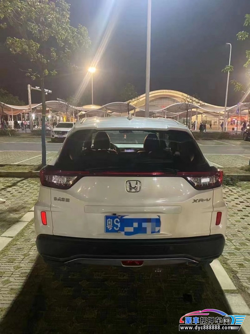 17年本田XRV轿车抵押车出售