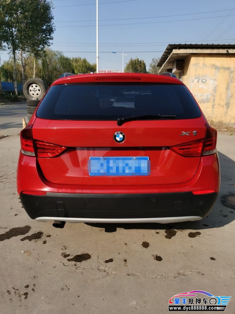 13年宝马X1轿车抵押车出售