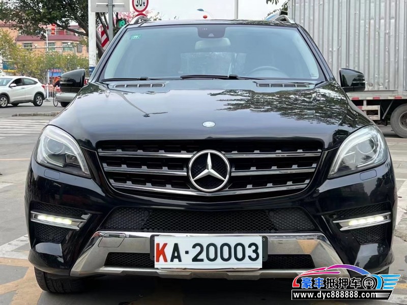 14年奔驰ML轿车抵押车出售