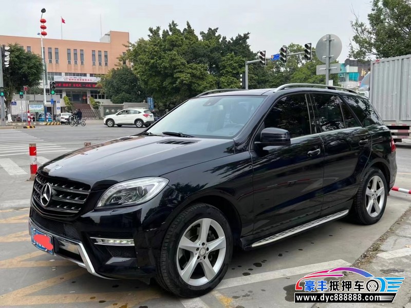 14年奔驰ML轿车抵押车出售