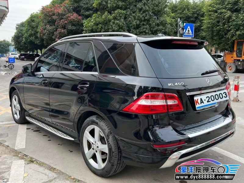 14年奔驰ML轿车抵押车出售