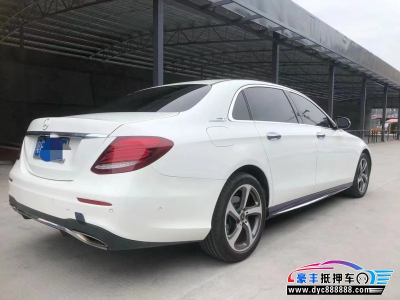 19年奔驰E轿车抵押车出售
