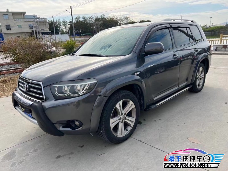 10年丰田汉兰达轿车抵押车出售