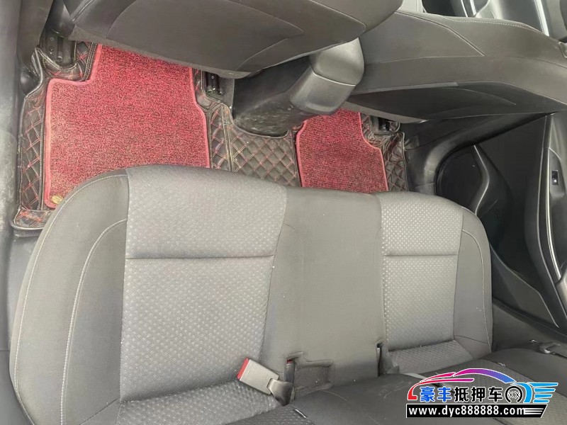 18年现代悦动轿车抵押车出售