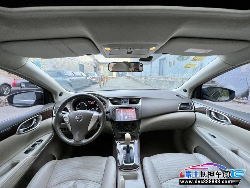 13年日产轩逸轿车抵押车出售