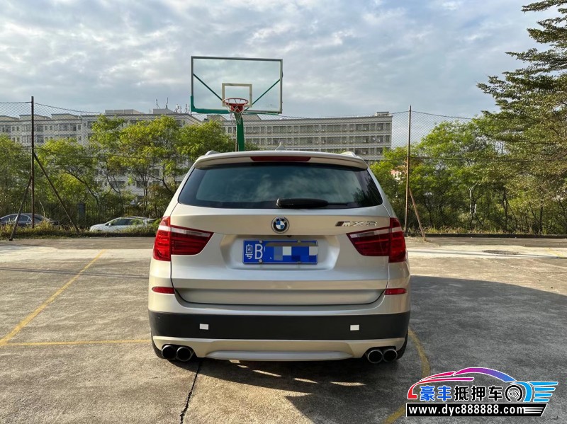 11年宝马X3轿车抵押车出售