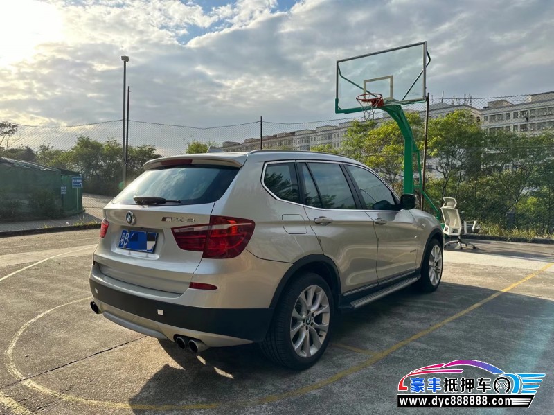 11年宝马X3轿车抵押车出售