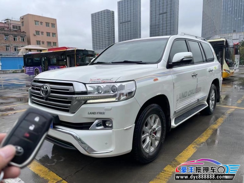 18年丰田兰德酷路泽轿车抵押车出售