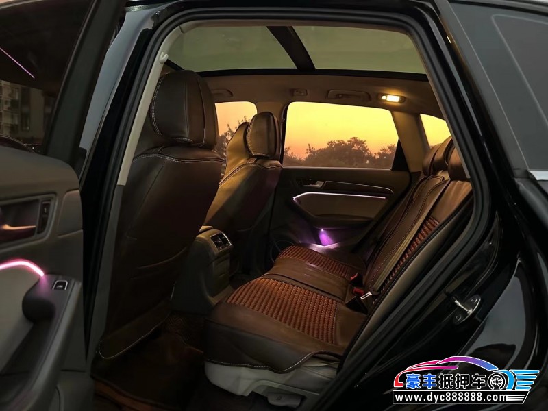 13年奥迪Q5轿车抵押车出售