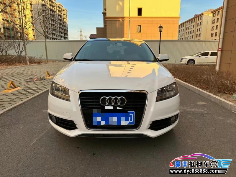 12年奥迪A3轿车抵押车出售