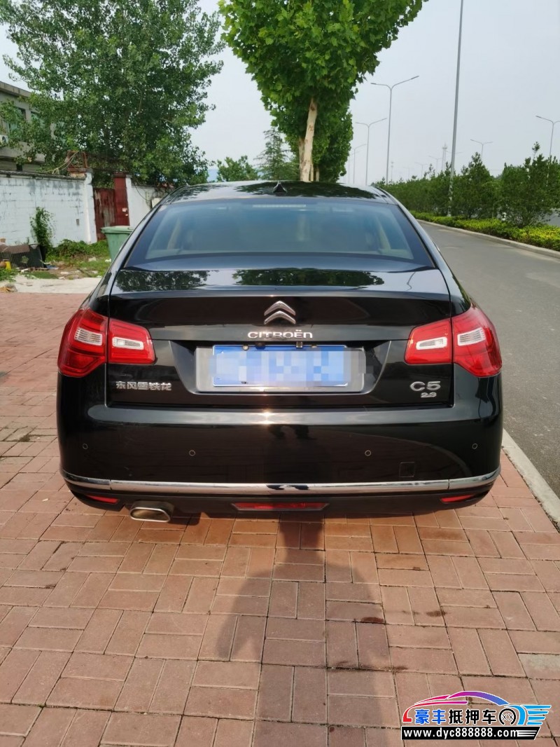 14年雪铁龙C5轿车抵押车出售