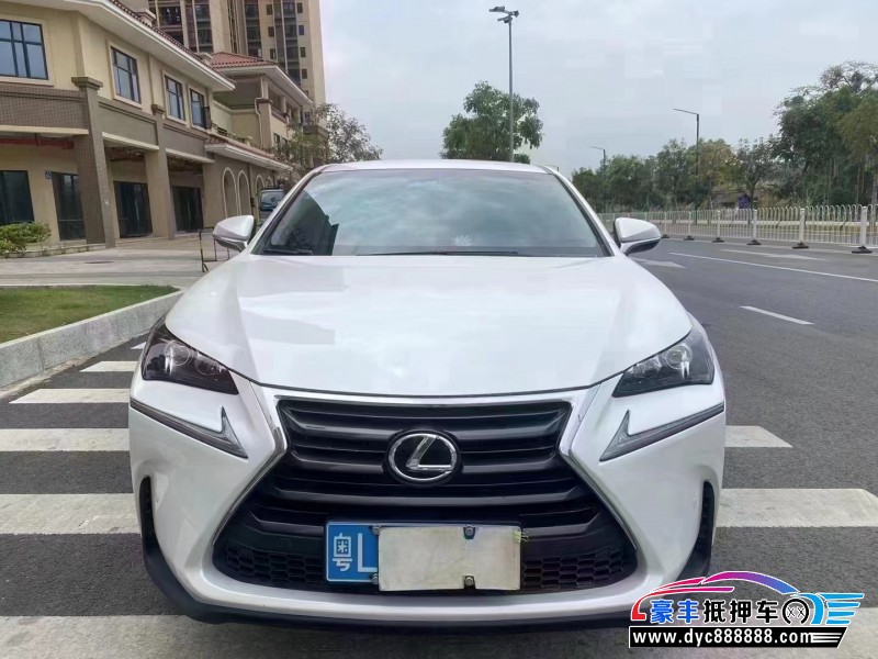 17年雷克萨斯NX轿车抵押车出售