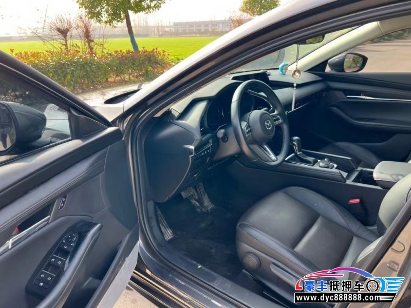 21年马自达3 Axela昂克赛拉轿车抵押车出售