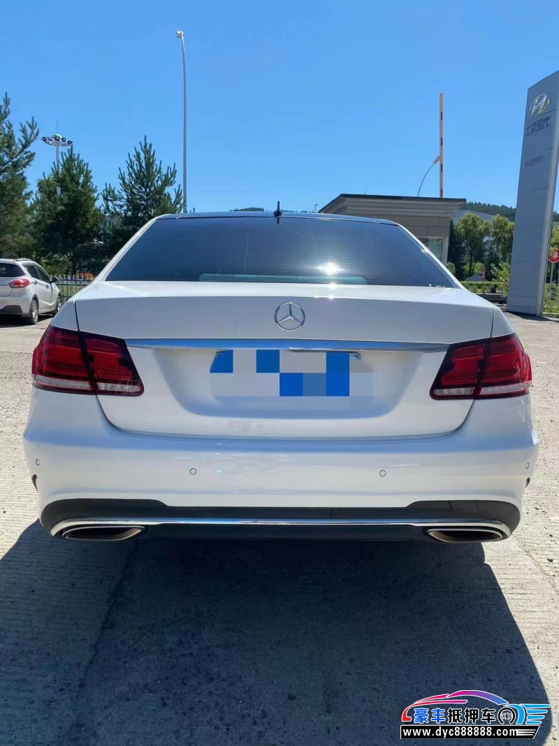 16年奔驰E级轿车抵押车出售