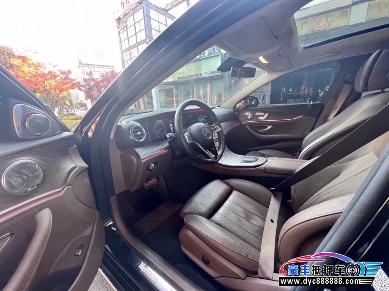 20年奔驰E轿车抵押车出售