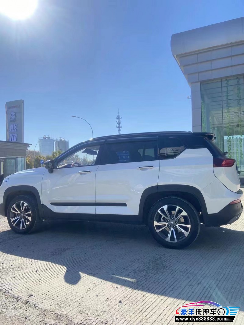 19年宝骏RS-5轿车抵押车出售