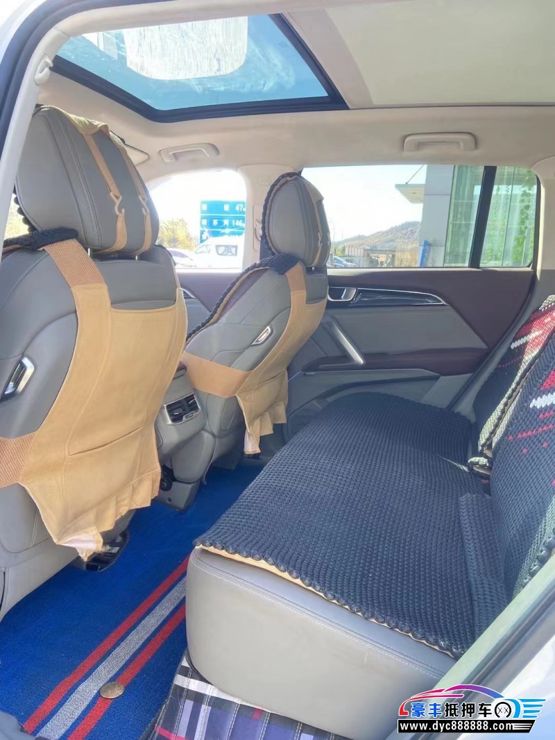 19年宝骏RS-5轿车抵押车出售