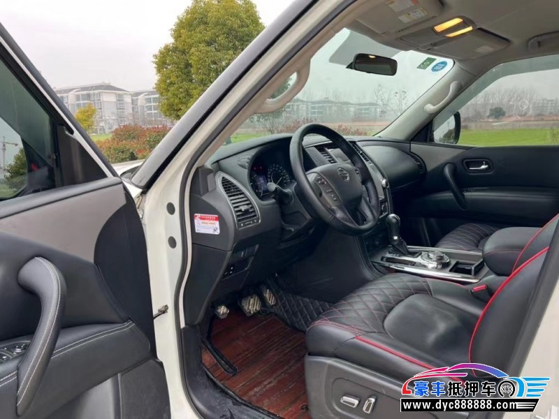 19年日产途乐SUV抵押车出售