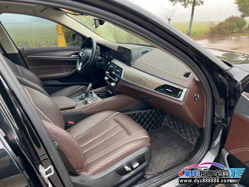 20年宝马5系轿车抵押车出售