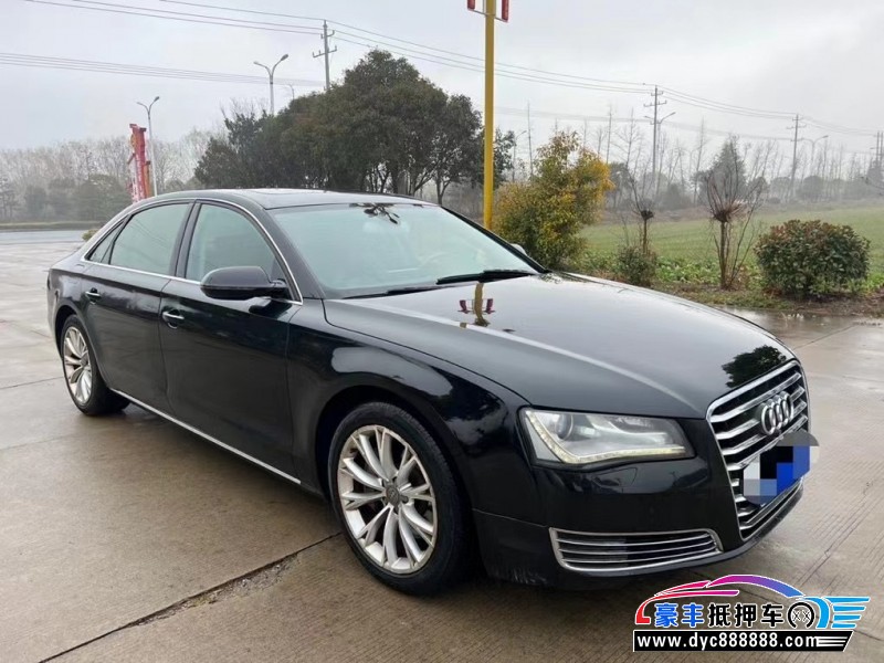 12年奥迪A8轿车抵押车出售