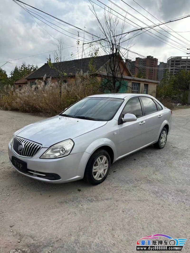 15年别克凯越轿车抵押车出售