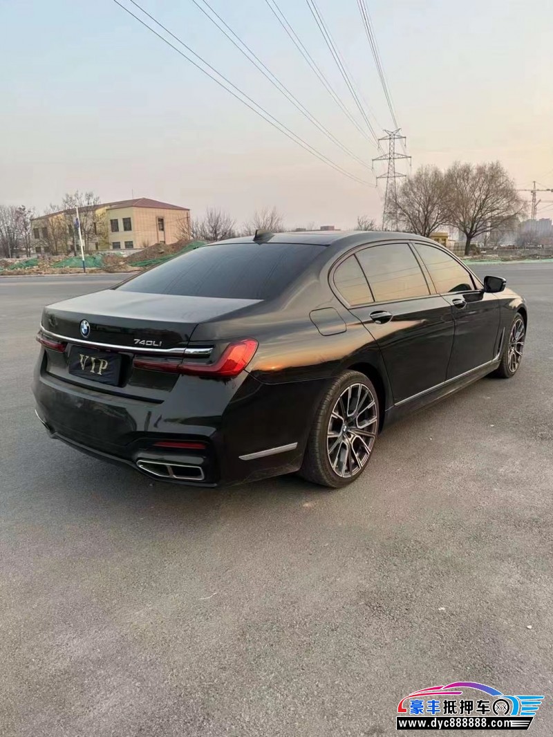 18年宝马7系轿车抵押车出售