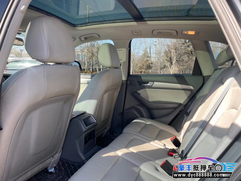 15年奥迪Q5轿车抵押车出售