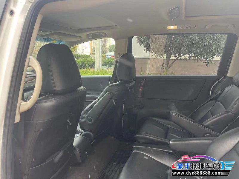 18年本田艾力绅轿车抵押车出售