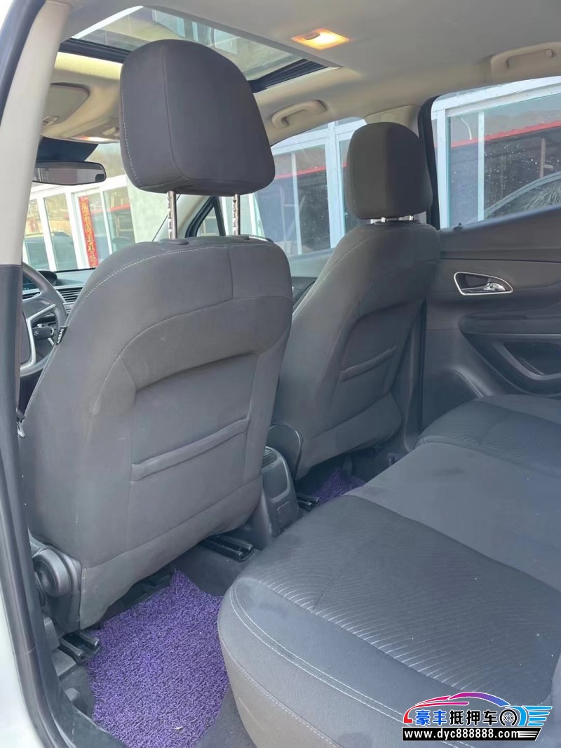 14年别克昂科拉轿车抵押车出售