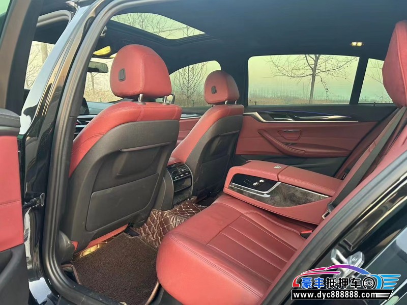 20年宝马5系轿车抵押车出售