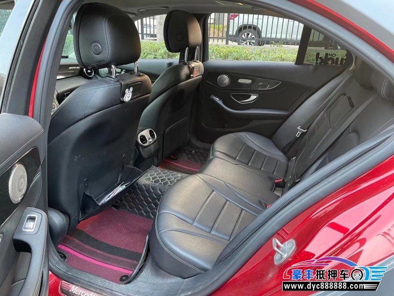 17年奔驰C轿车抵押车出售