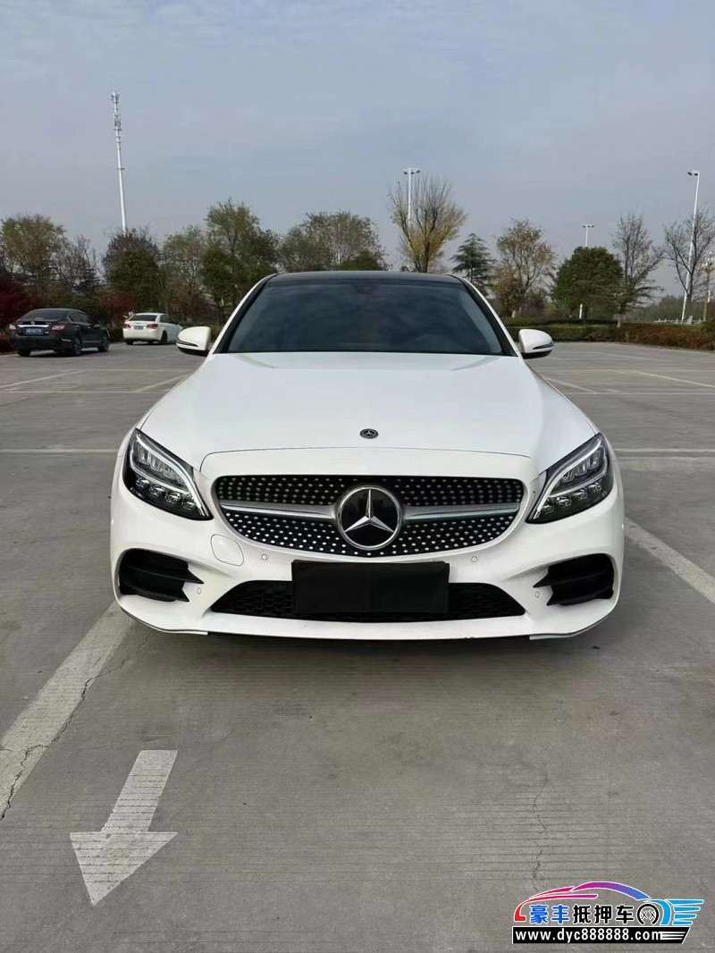 21年奔驰C轿车抵押车出售