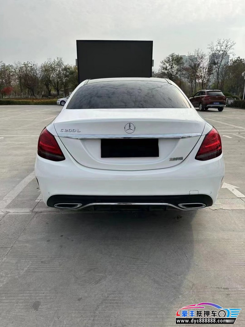 21年奔驰C轿车抵押车出售