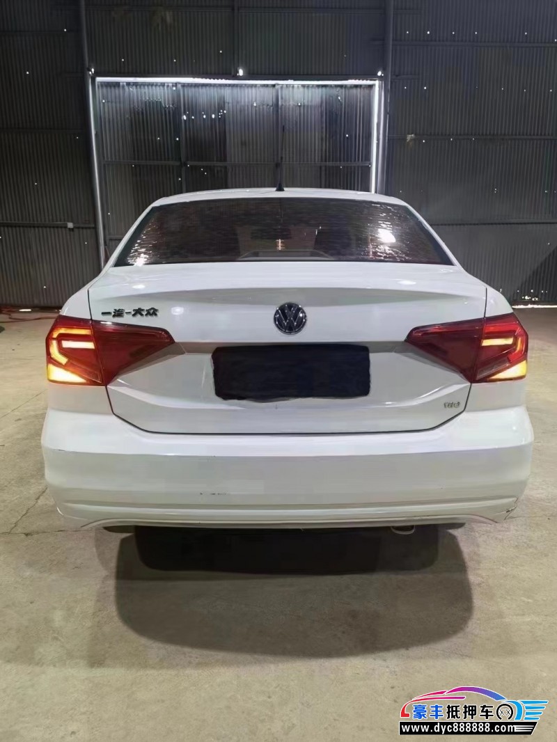 17年大众捷达轿车抵押车出售