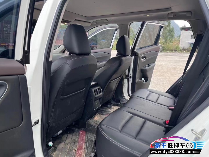 21年日产奇骏轿车抵押车出售