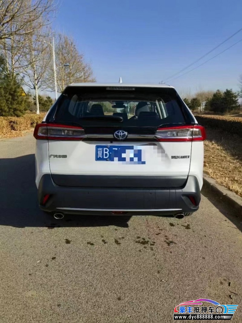 22年丰田威兰达轿车抵押车出售