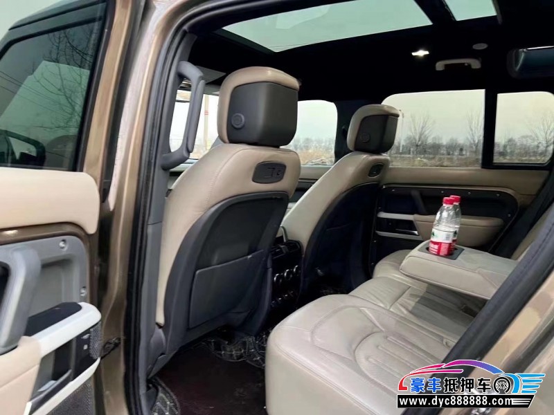 21年路虎卫士轿车抵押车出售